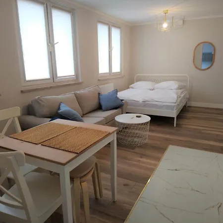 아파트 Nowe Na Gryfa 미엥지즈드로예